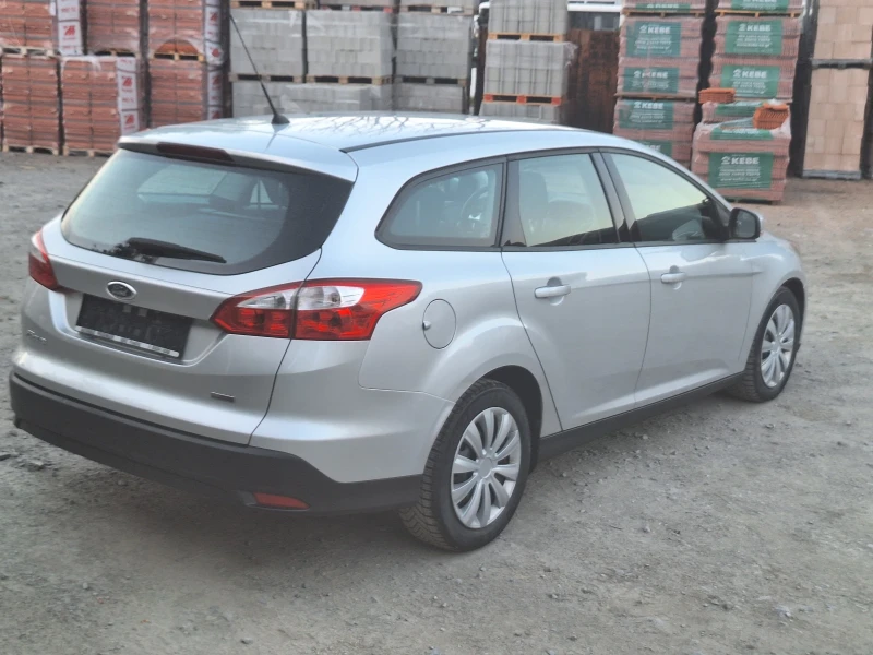 Ford Focus 1.6 tdci, снимка 7 - Автомобили и джипове - 52517590