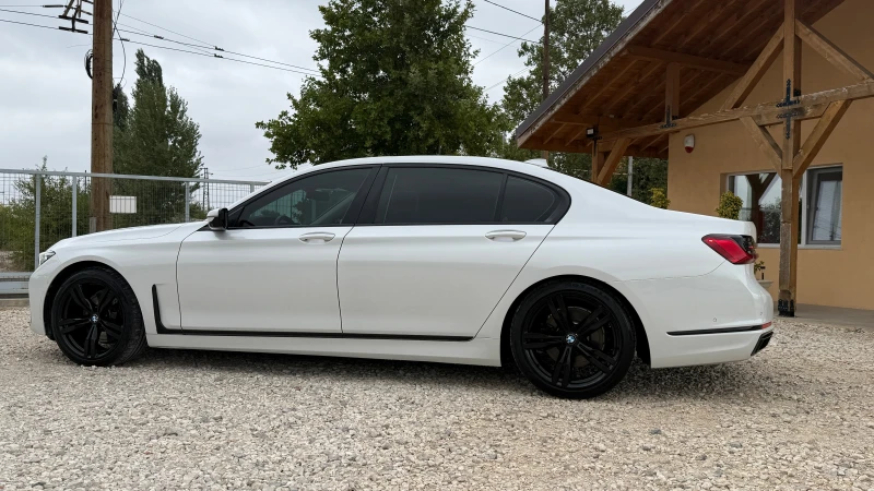 BMW 740 740i-xDrive-HEAD-UP-Harman Kardon-ВНОС ОТ АМЕРИКА, снимка 6 - Автомобили и джипове - 51831114