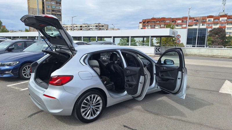 BMW 118 1, 5 бензн Keyless, снимка 8 - Автомобили и джипове - 51913767