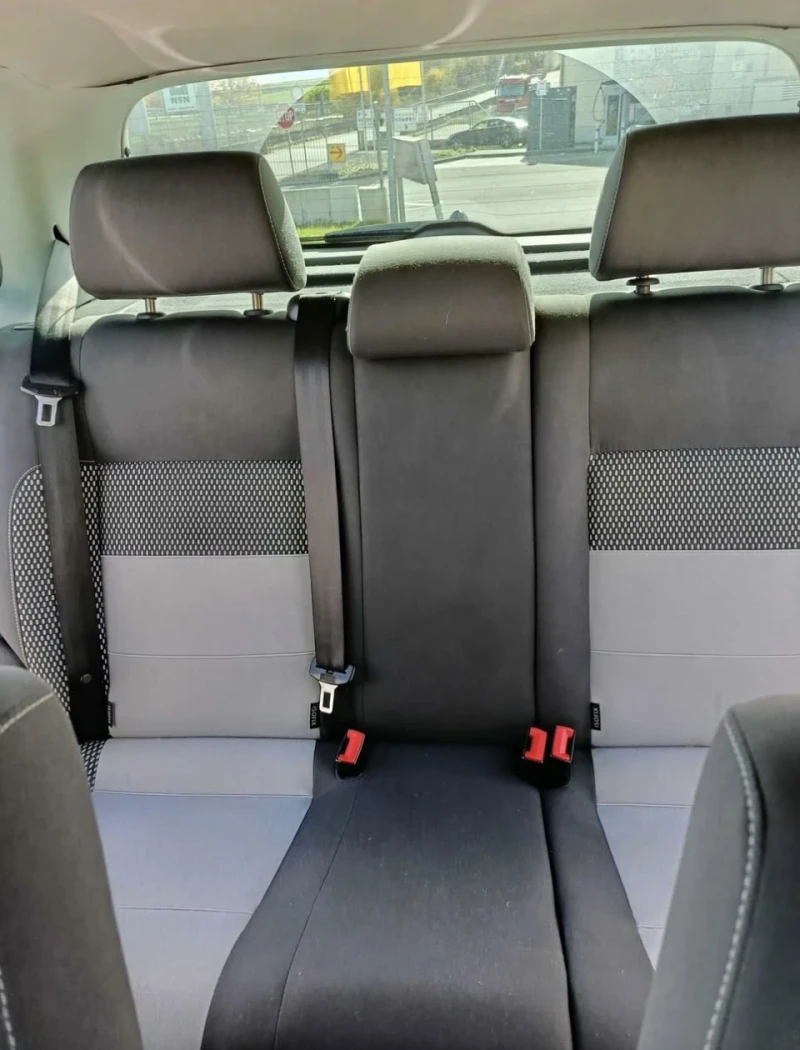 VW Polo 1.4TDI, снимка 11 - Автомобили и джипове - 52313855