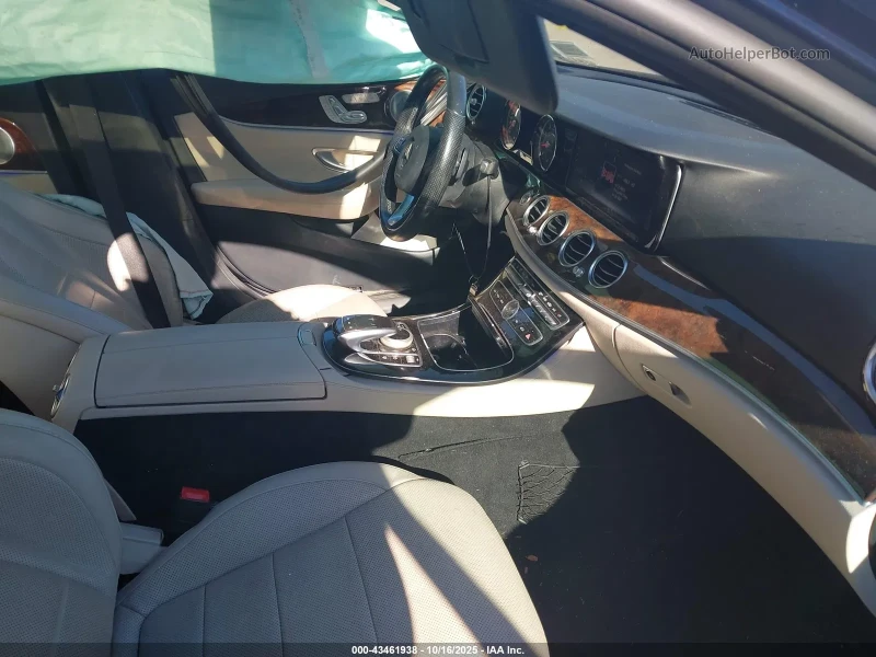 Mercedes-Benz E 300 AMG* BURMESTER* 4MATIC, снимка 7 - Автомобили и джипове - 52727551