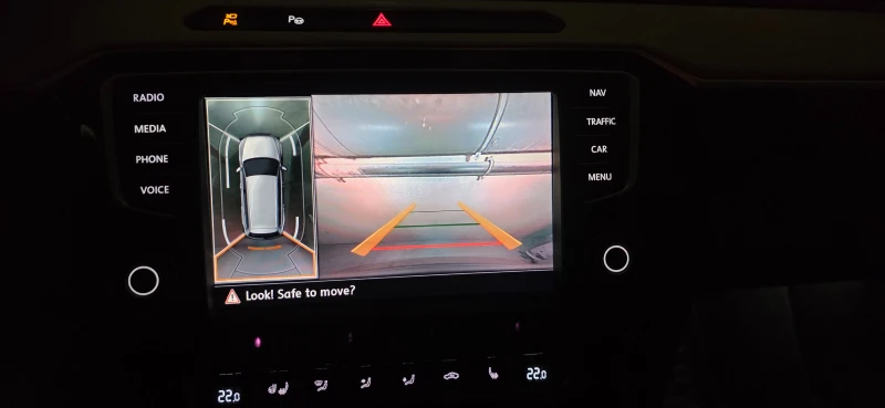 VW Passat Вариант В8 2.0 TDI 190 hp EXCLUSIVE , снимка 17 - Автомобили и джипове - 52776076