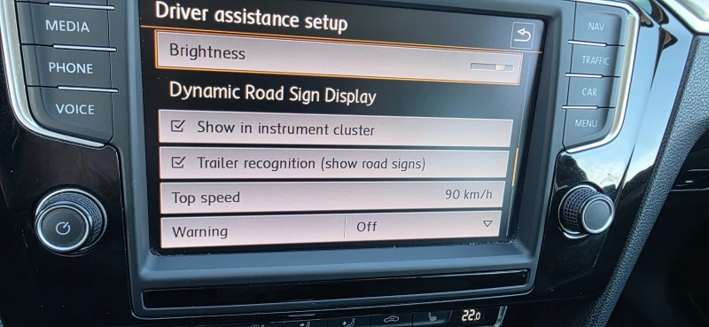 VW Passat Вариант В8 2.0 TDI 190 hp EXCLUSIVE , снимка 12 - Автомобили и джипове - 52776076