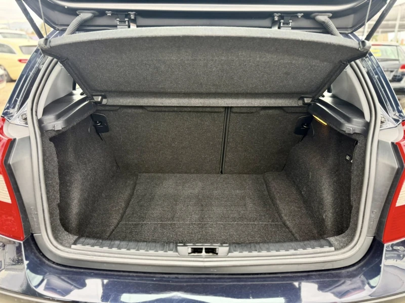 BMW 120 2.0, снимка 15 - Автомобили и джипове - 52800573