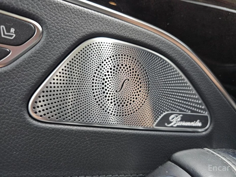 Mercedes-Benz S 63 AMG, снимка 9 - Автомобили и джипове - 53413743