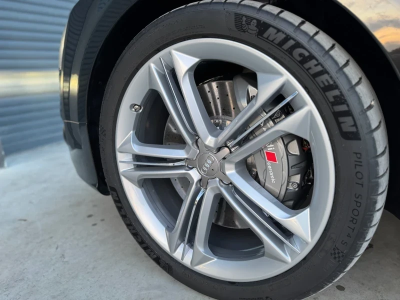 Audi S8 V8* CERAMIC* B&O* 360* Масаж* Обдухване* NIGHT - изображение 10