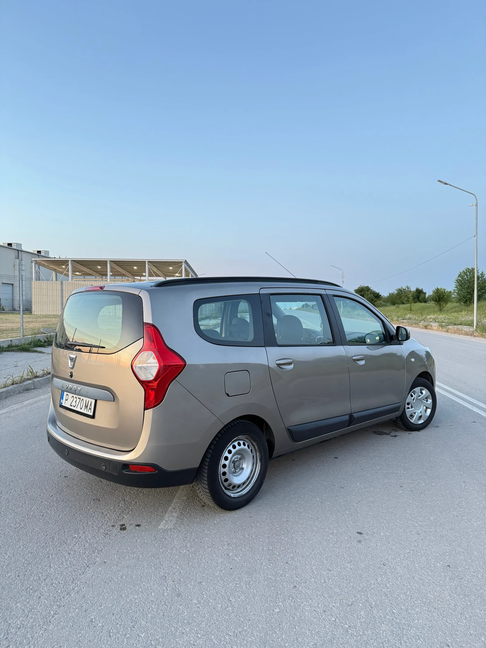 Dacia Lodgy Dacia lodgy 1.2 НАВИГАЦИЯ  - изображение 3
