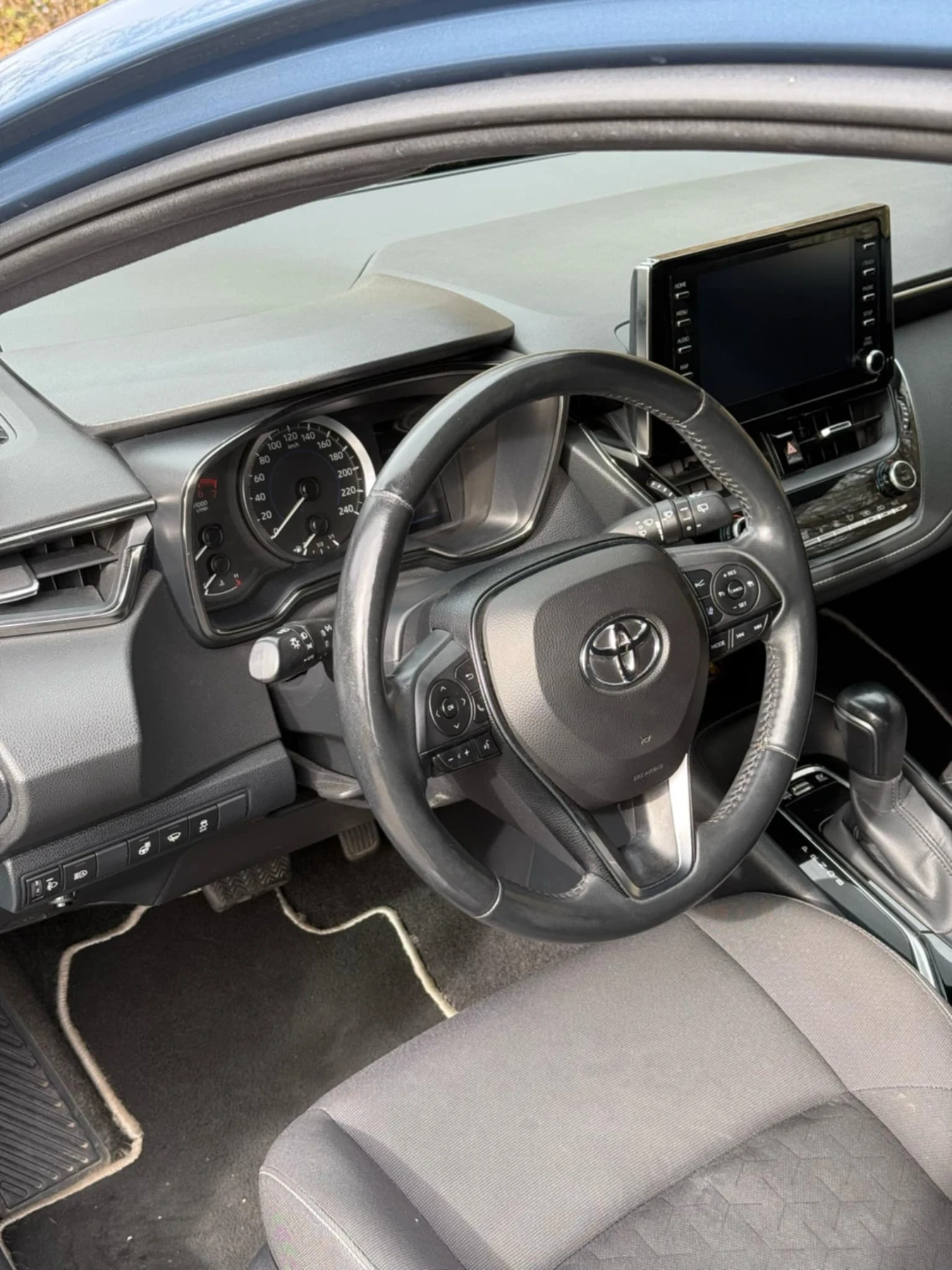 Toyota Corolla  - изображение 10