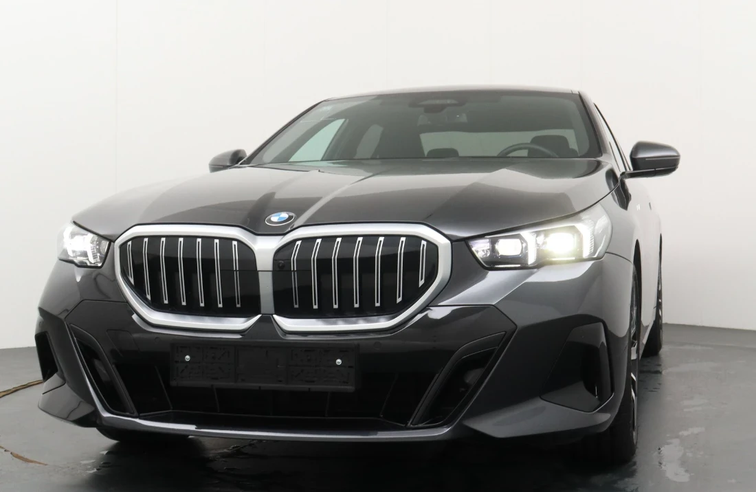 BMW 520 520d xDrive 197 BVA8 M Sport - изображение 4