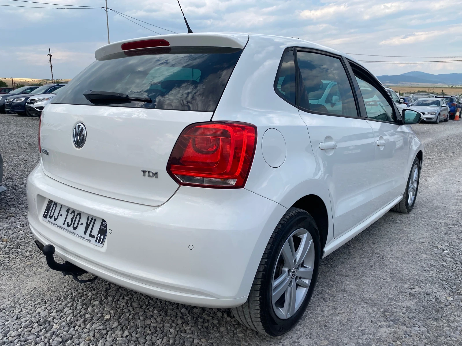 VW Polo 1.6D 90HP* 2014/09M* EVRO5B NAVI  - изображение 4