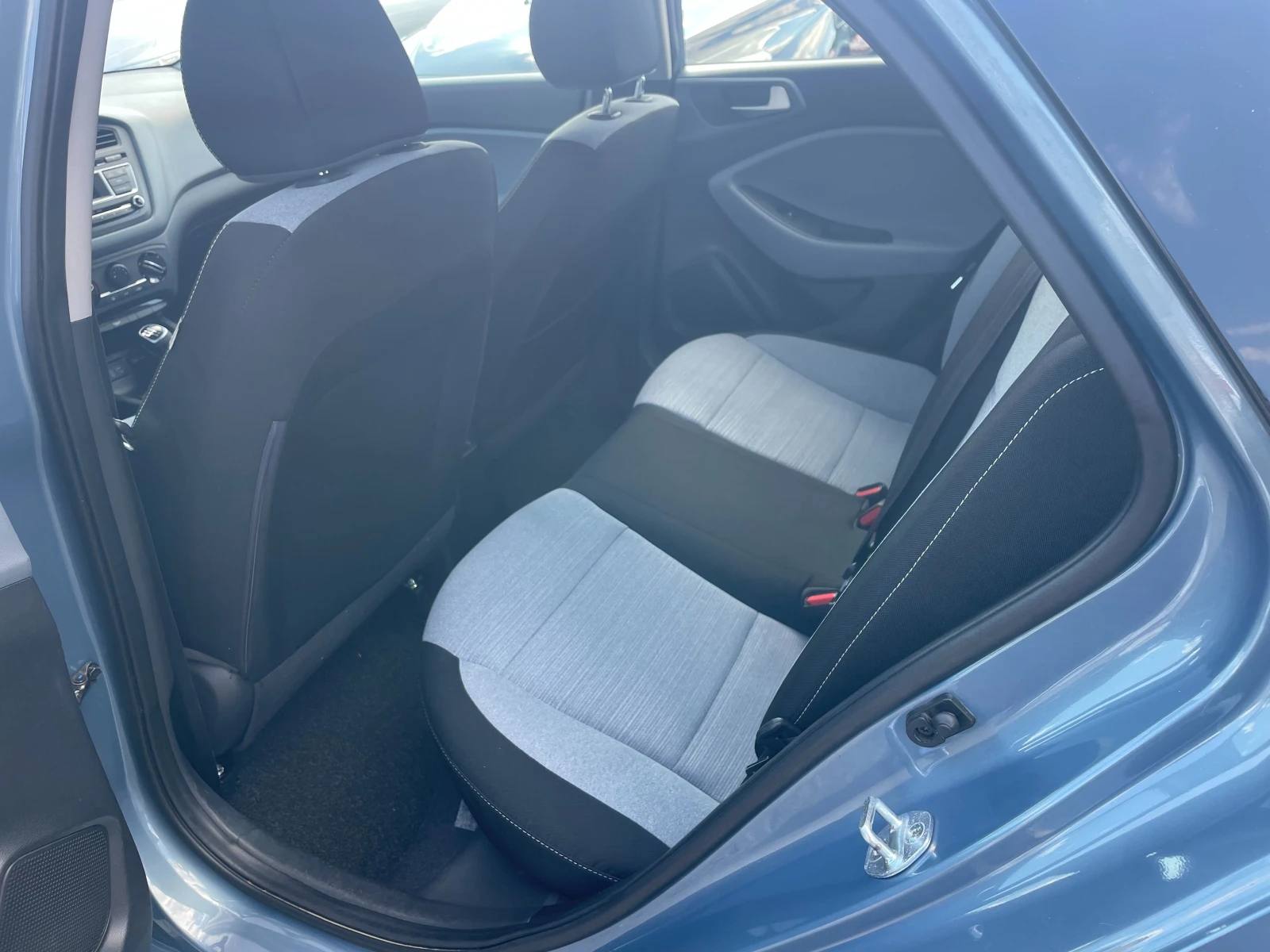 Hyundai I20    | Mobile.bg   11