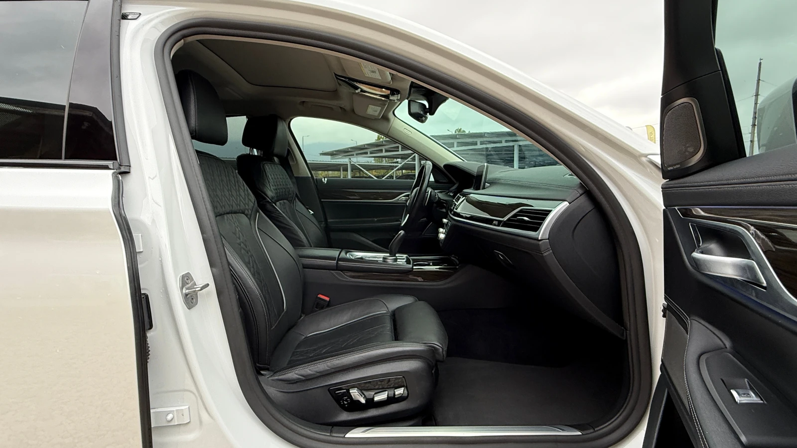 BMW 740 740i-xDrive-HEAD-UP-Harman Kardon-   | Mobile.bg   15