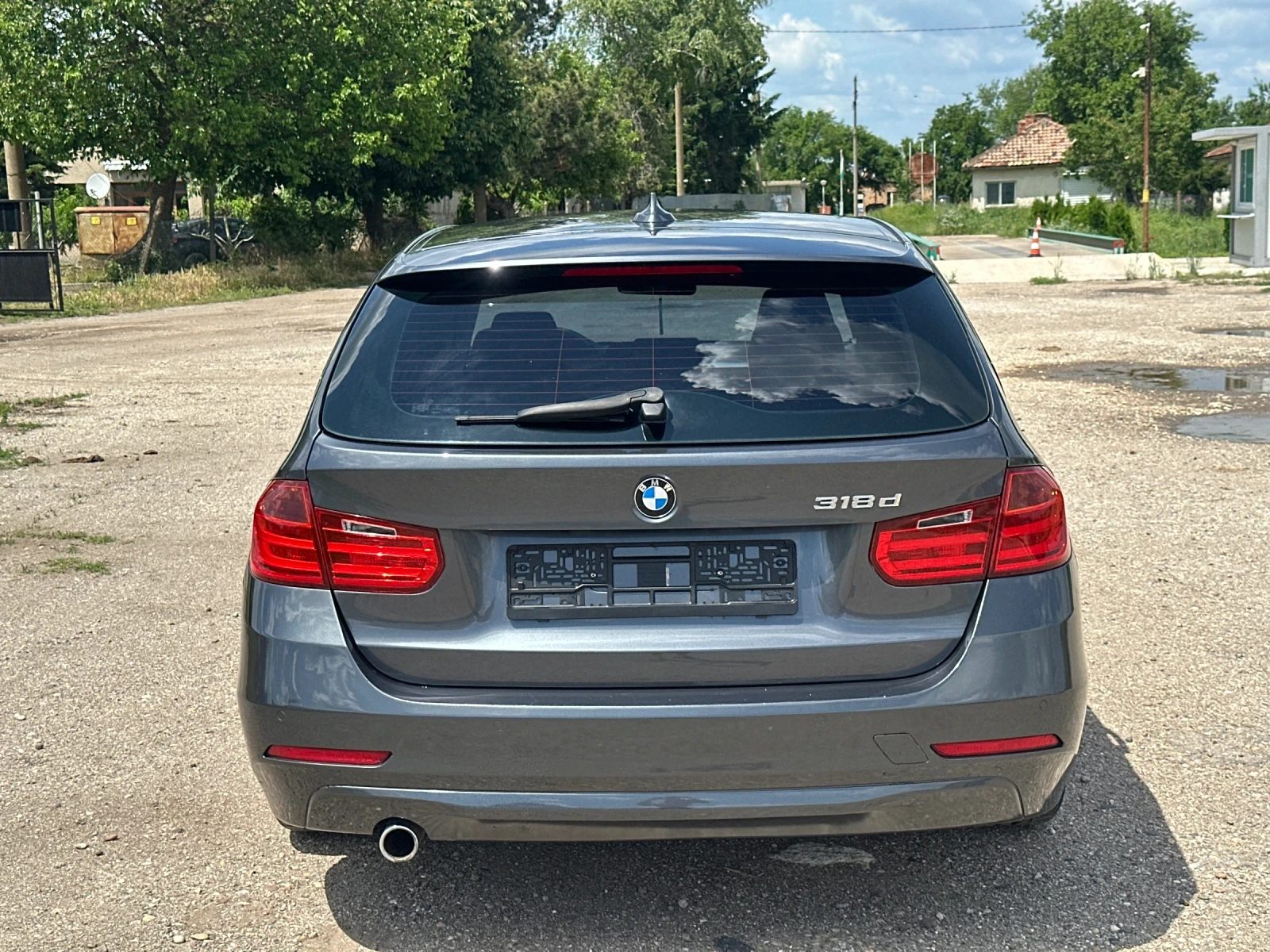 BMW 318 2.0d, снимка 5 - Автомобили и джипове - 54842375