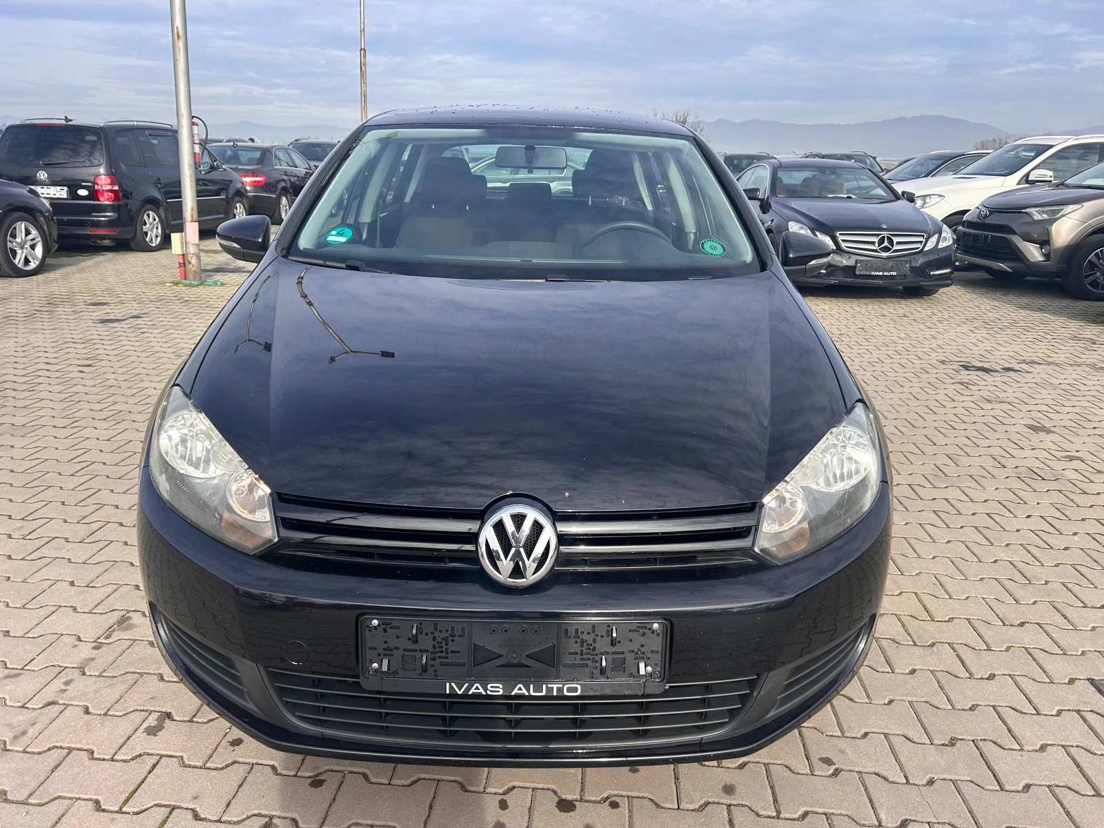 VW Golf 1.6i NAVI EURO 5 - изображение 3