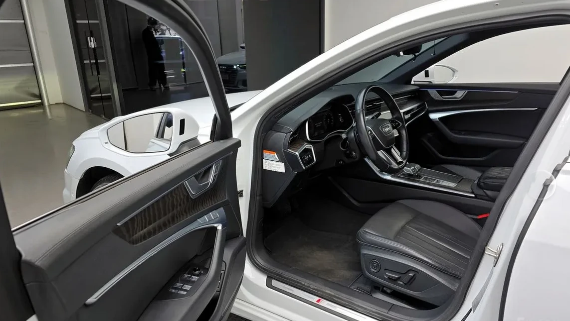 Audi A6 C8* 40TDI* PREMIUM* АвтоКредит* (ЦЕНА ДО БГ) - изображение 7