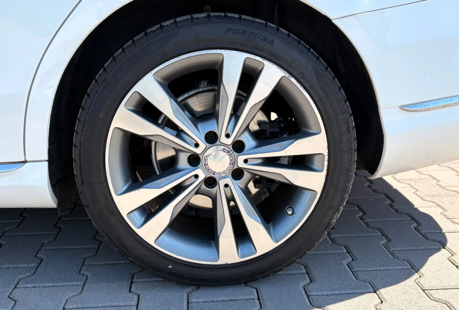 Mercedes-Benz C 220 AMG / 7G Tronic / LED / 1 СОБСТВЕНИК, снимка 6 - Автомобили и джипове - 54416721