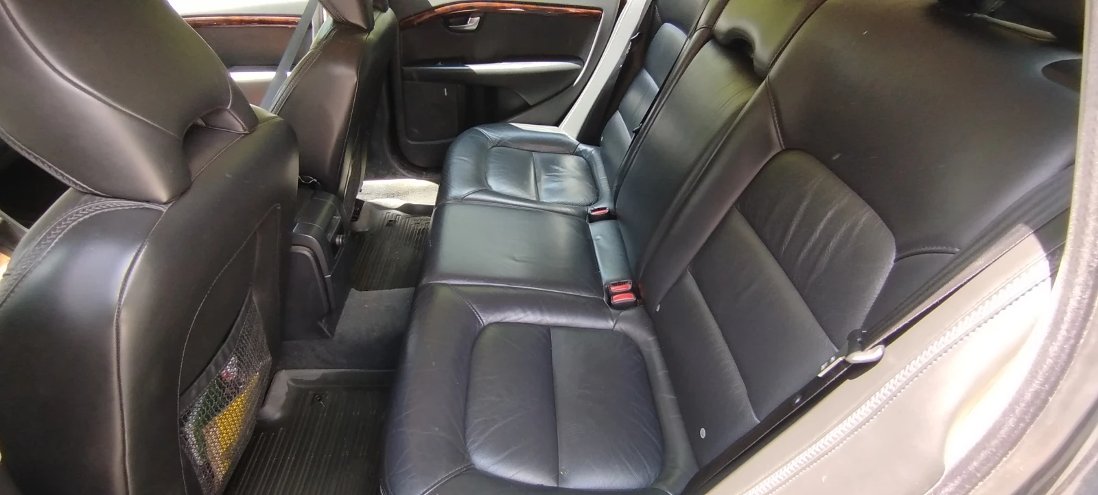 Volvo Xc70, снимка 11 - Автомобили и джипове - 54644317