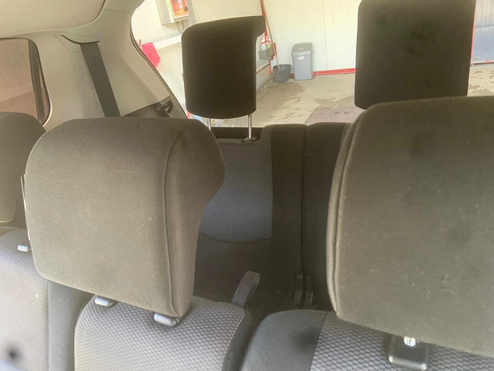 Mazda 5 7 ����� | Mobile.bg � ����������� 5