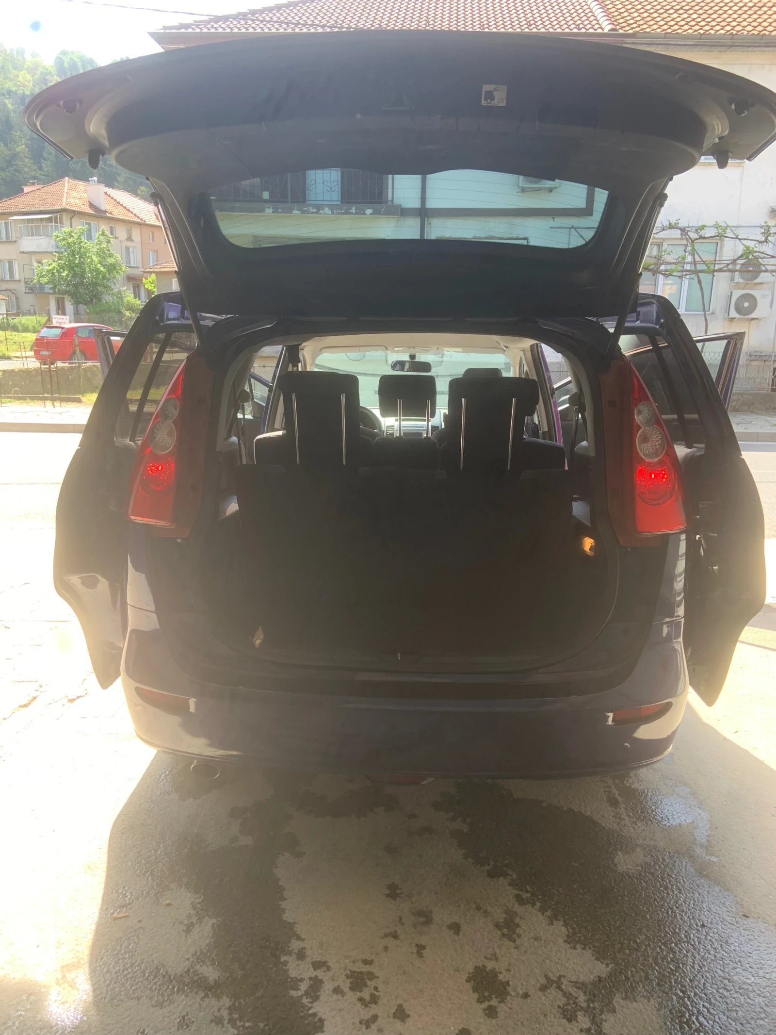 Mazda 5 7 ����� | Mobile.bg � ����������� 7