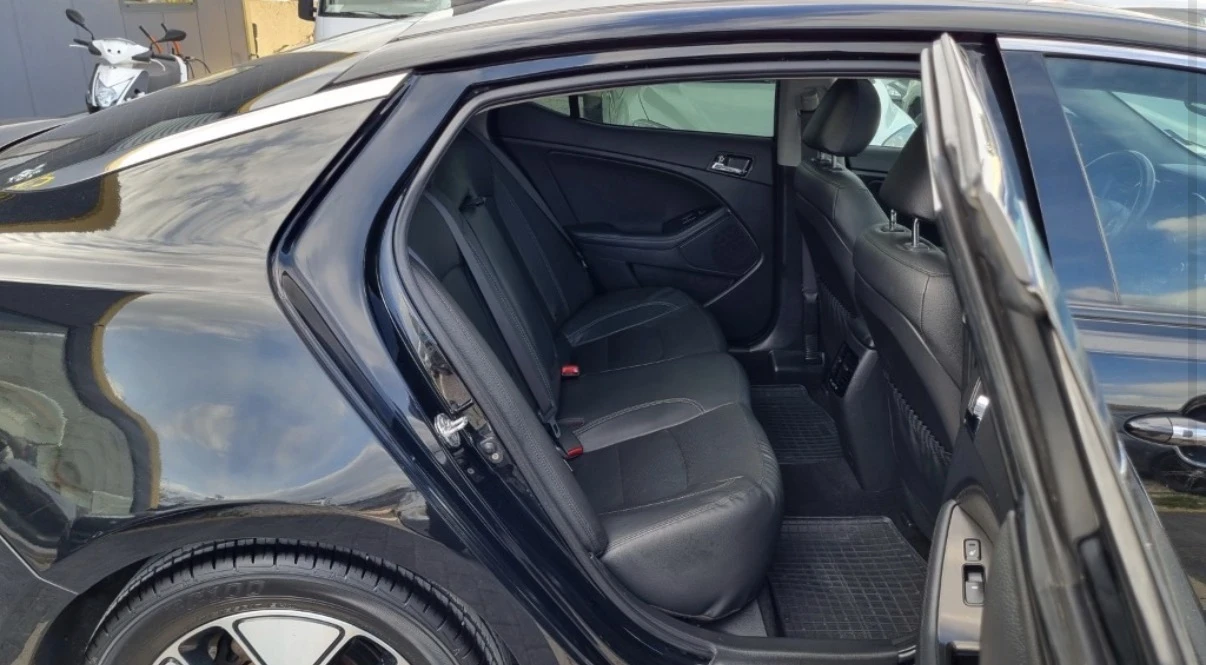 Kia Optima, снимка 11 - Автомобили и джипове - 54906700
