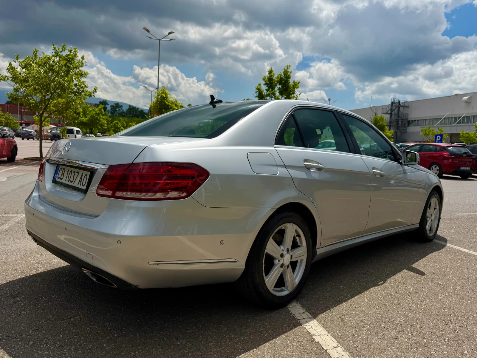 Mercedes-Benz E 350 4 Matic ГАРАНЦИЯ 6 МЕСЕЦА ИЛИ 5000КМ, снимка 4 - Автомобили и джипове - 55036134