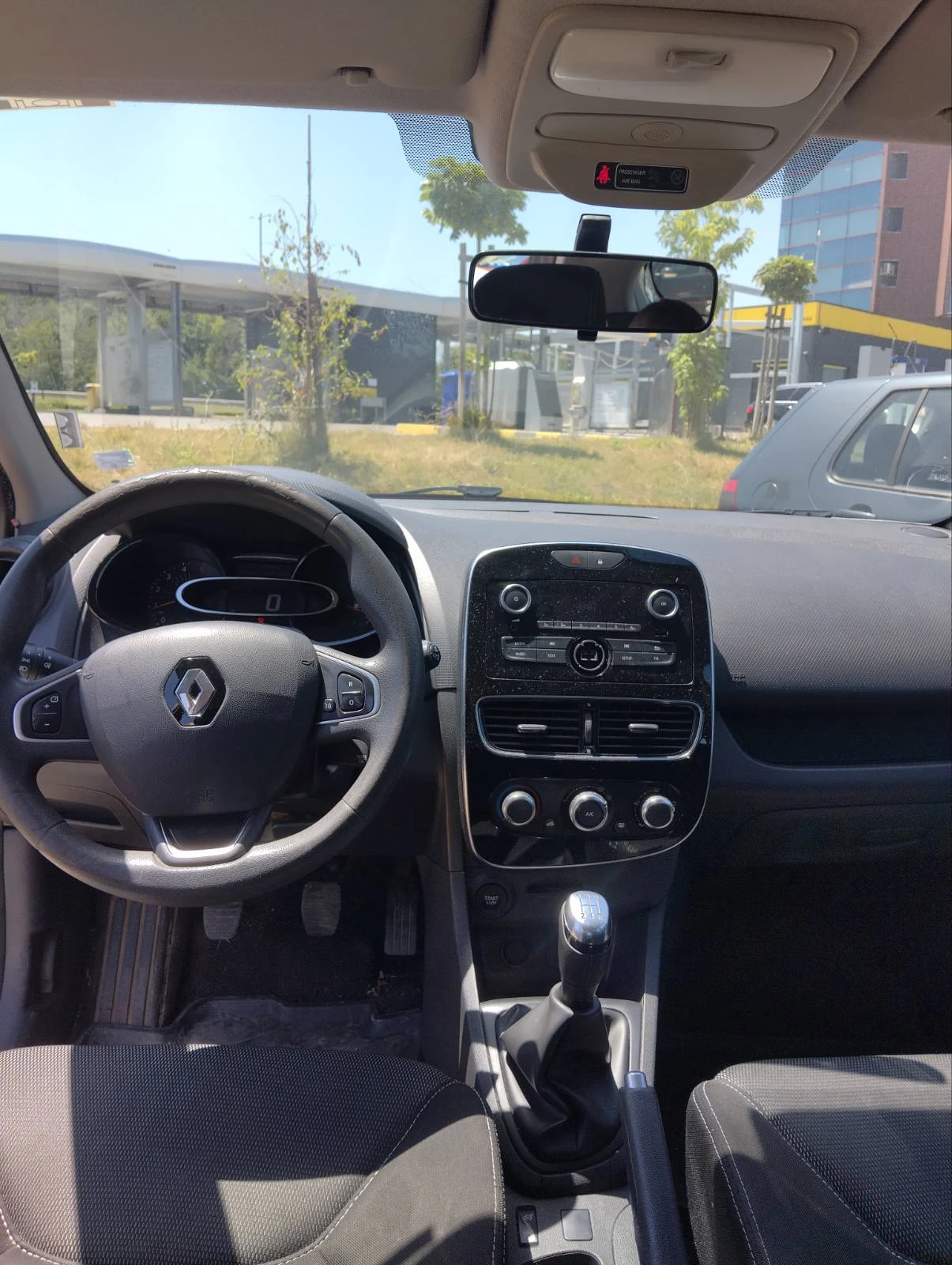 Renault Clio 1.5dCi, снимка 6 - Автомобили и джипове - 55088757