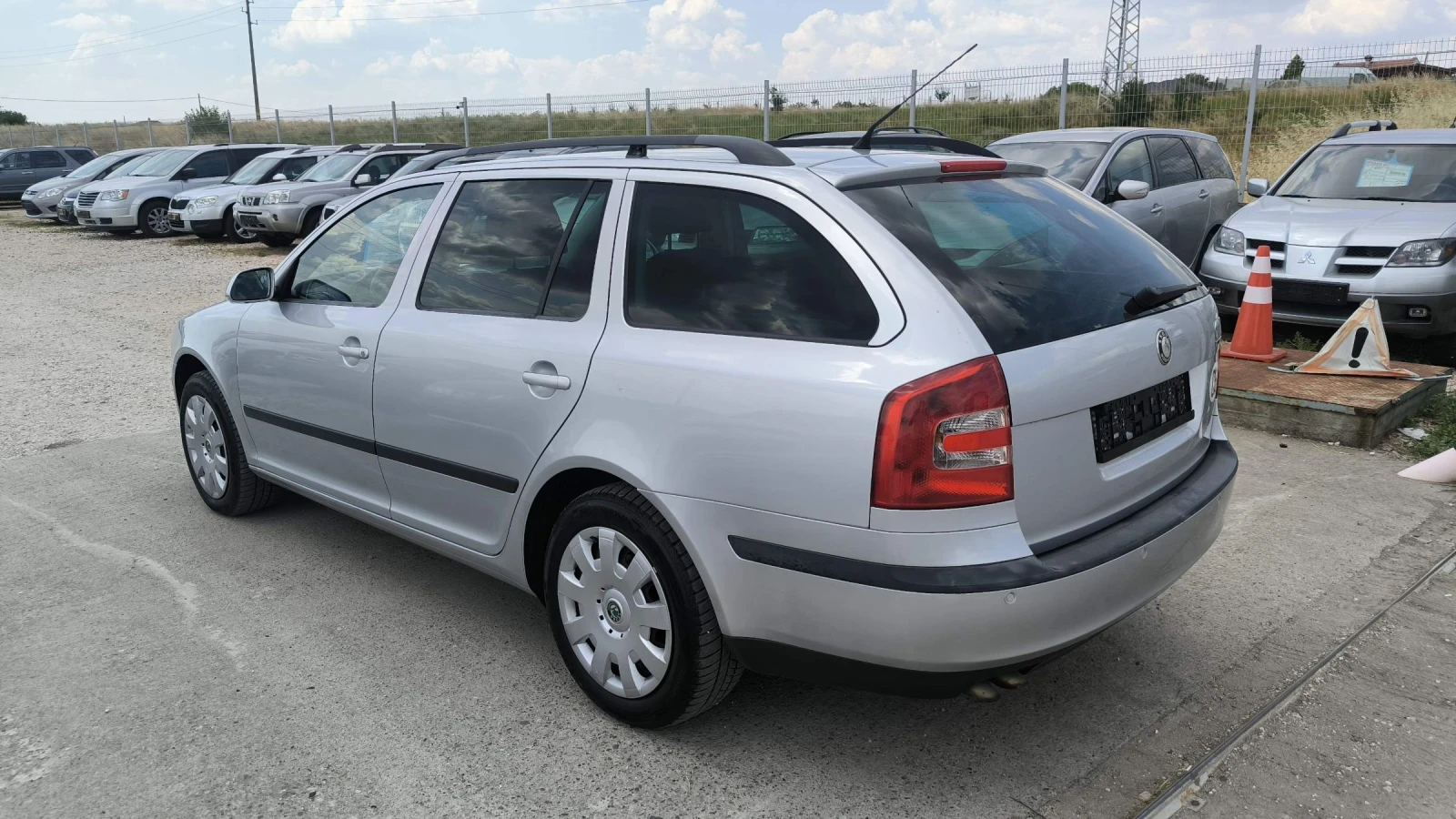 Skoda Octavia 2.0TD automatic , снимка 5 - Автомобили и джипове - 55121872