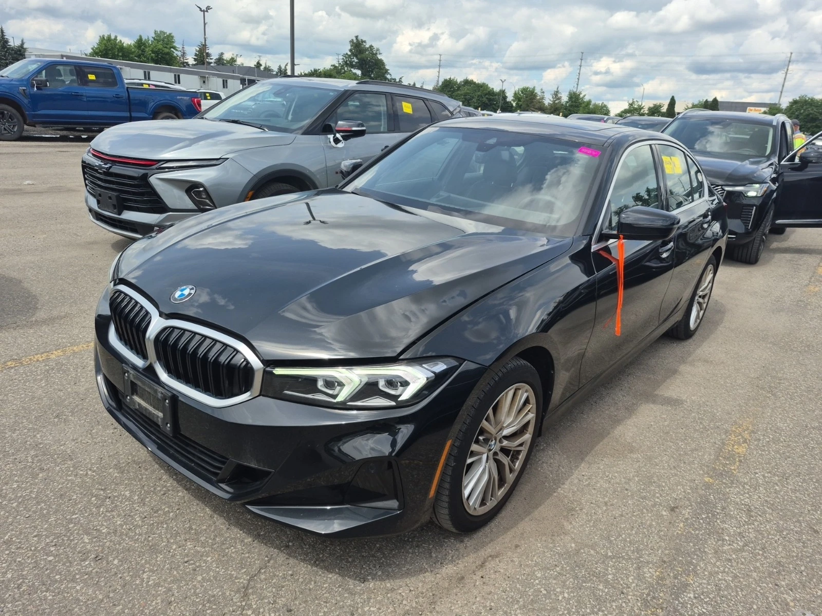 BMW 320