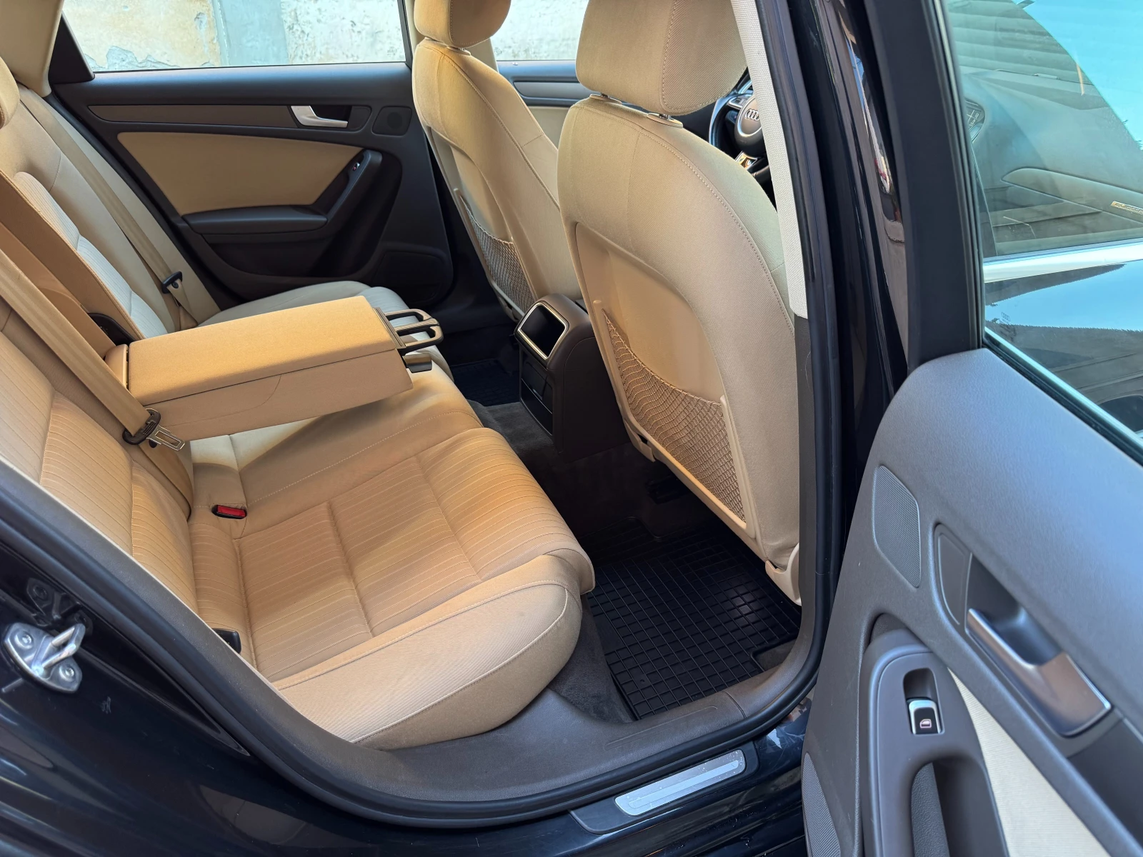 Audi A4 2.0TDi-quqttro, снимка 14 - Автомобили и джипове - 55499778