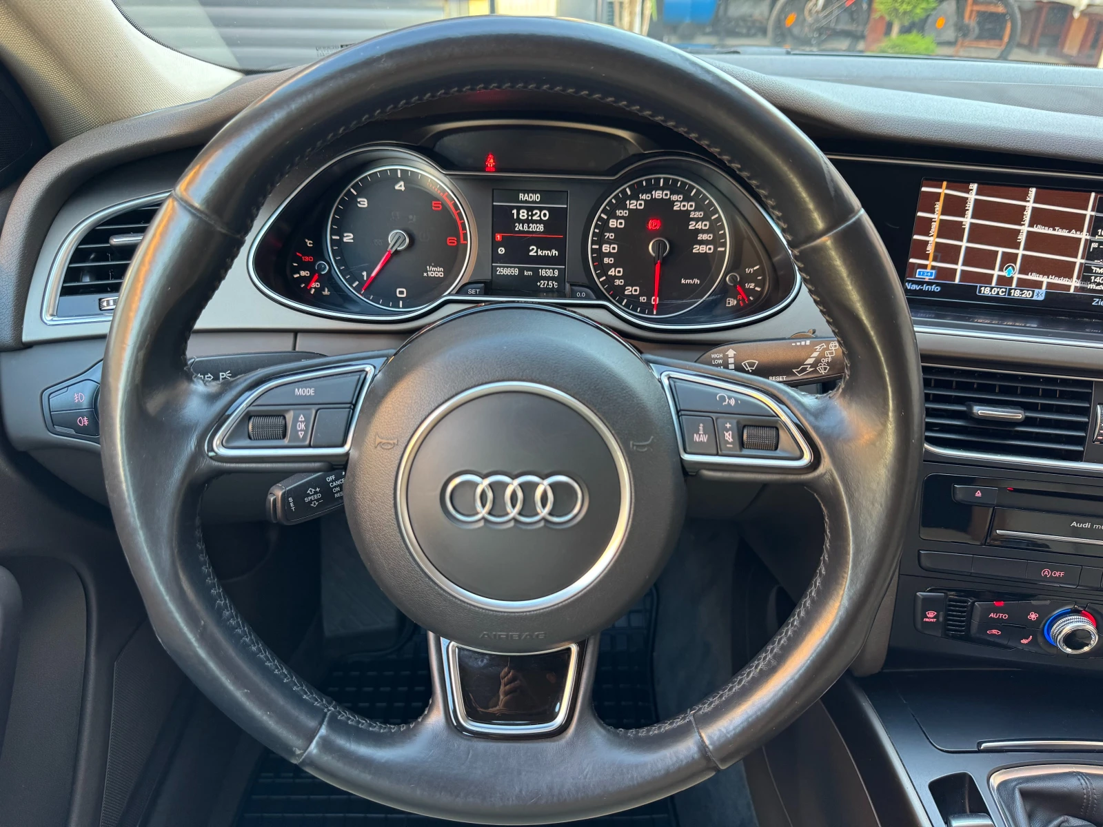 Audi A4 2.0TDi-quqttro, снимка 10 - Автомобили и джипове - 55499778