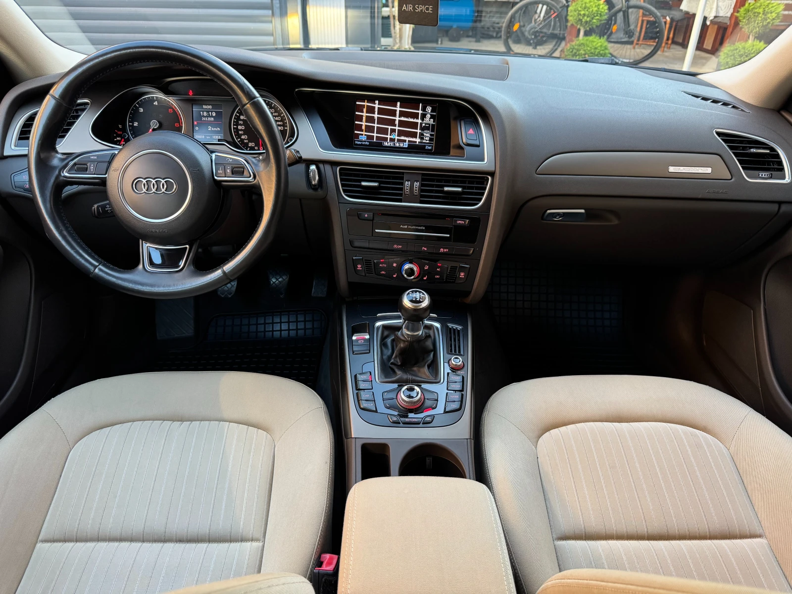 Audi A4 2.0TDi-quqttro, снимка 7 - Автомобили и джипове - 55499778