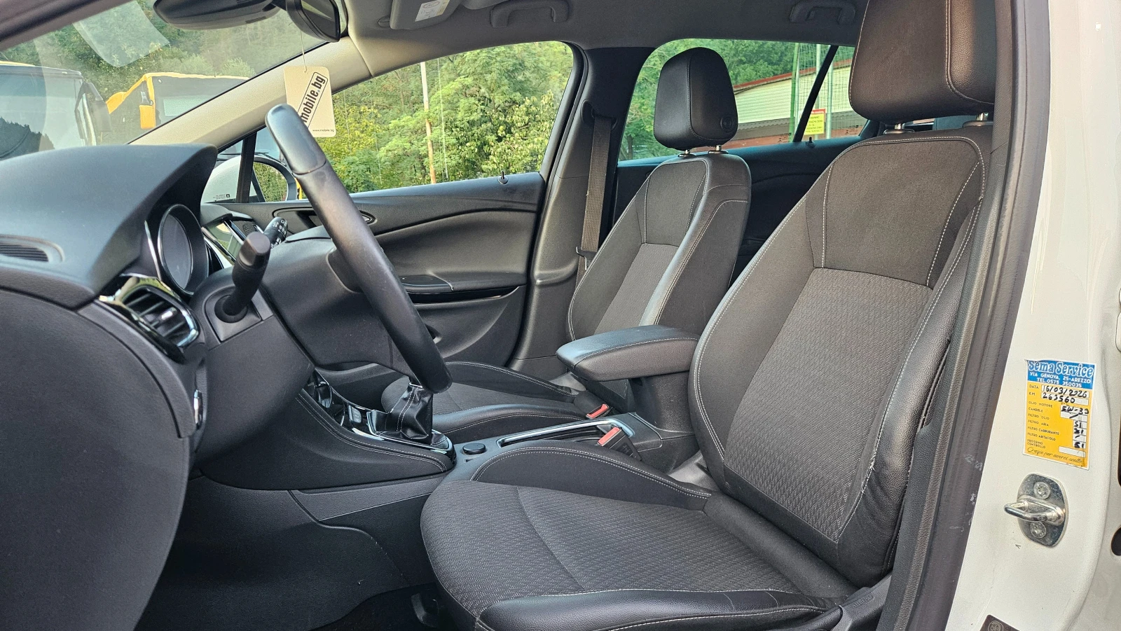 Opel Astra 1.6 CDTI NAVIG/KLIMATRONIK/6skorosti/ COSMO, снимка 12 - Автомобили и джипове - 55681600