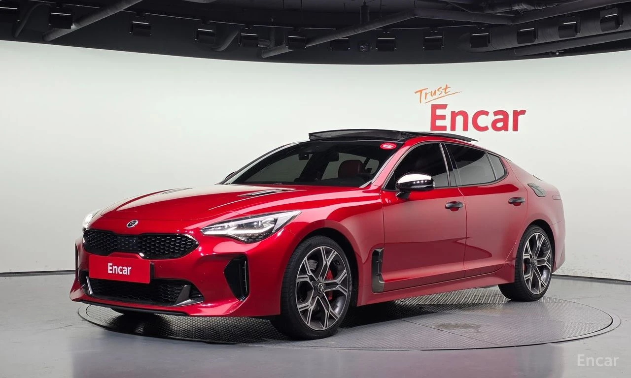 Kia Stinger 3.3* GT* AWD* DISTRONIC* 360* ПОДГРЕВ* ОБДУХВАНЕ* 