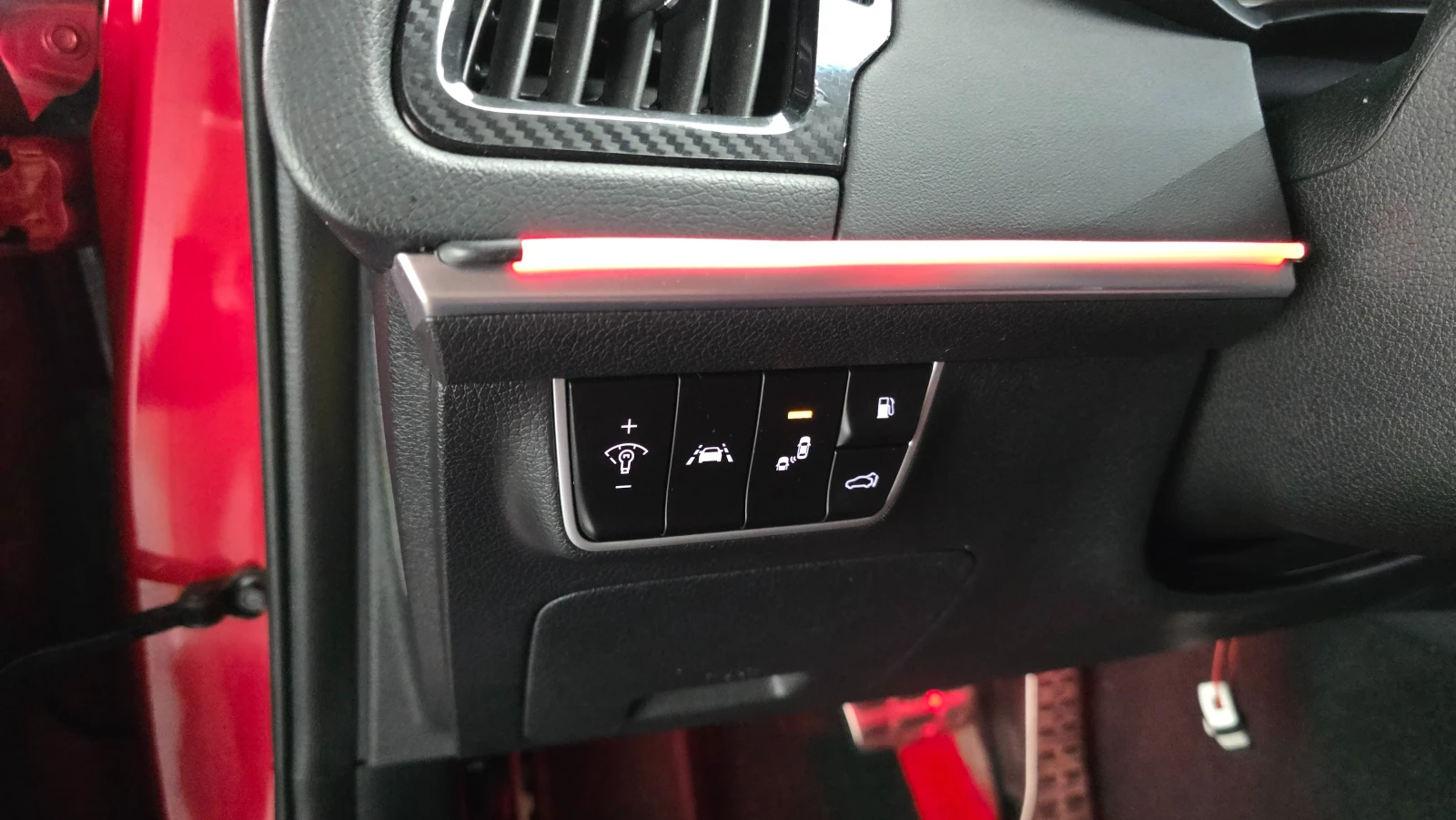 Kia Stinger 3.3* GT* AWD* DISTRONIC* 360* ПОДГРЕВ* ОБДУХВАНЕ* , снимка 15 - Автомобили и джипове - 55786347
