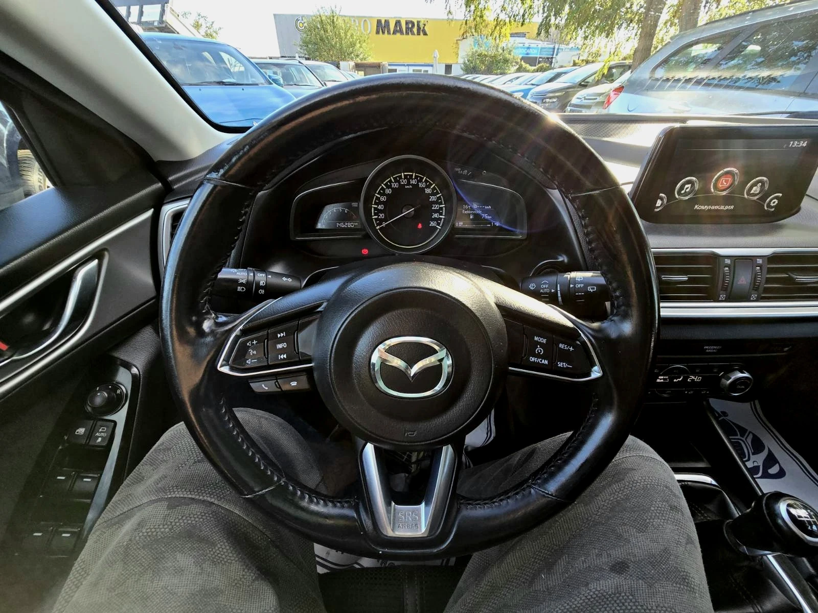 Mazda 3 УНИКАТ/ФУЛ ЕКСТРИ/2.0i/SKYACTIV, снимка 9 - Автомобили и джипове - 55802150