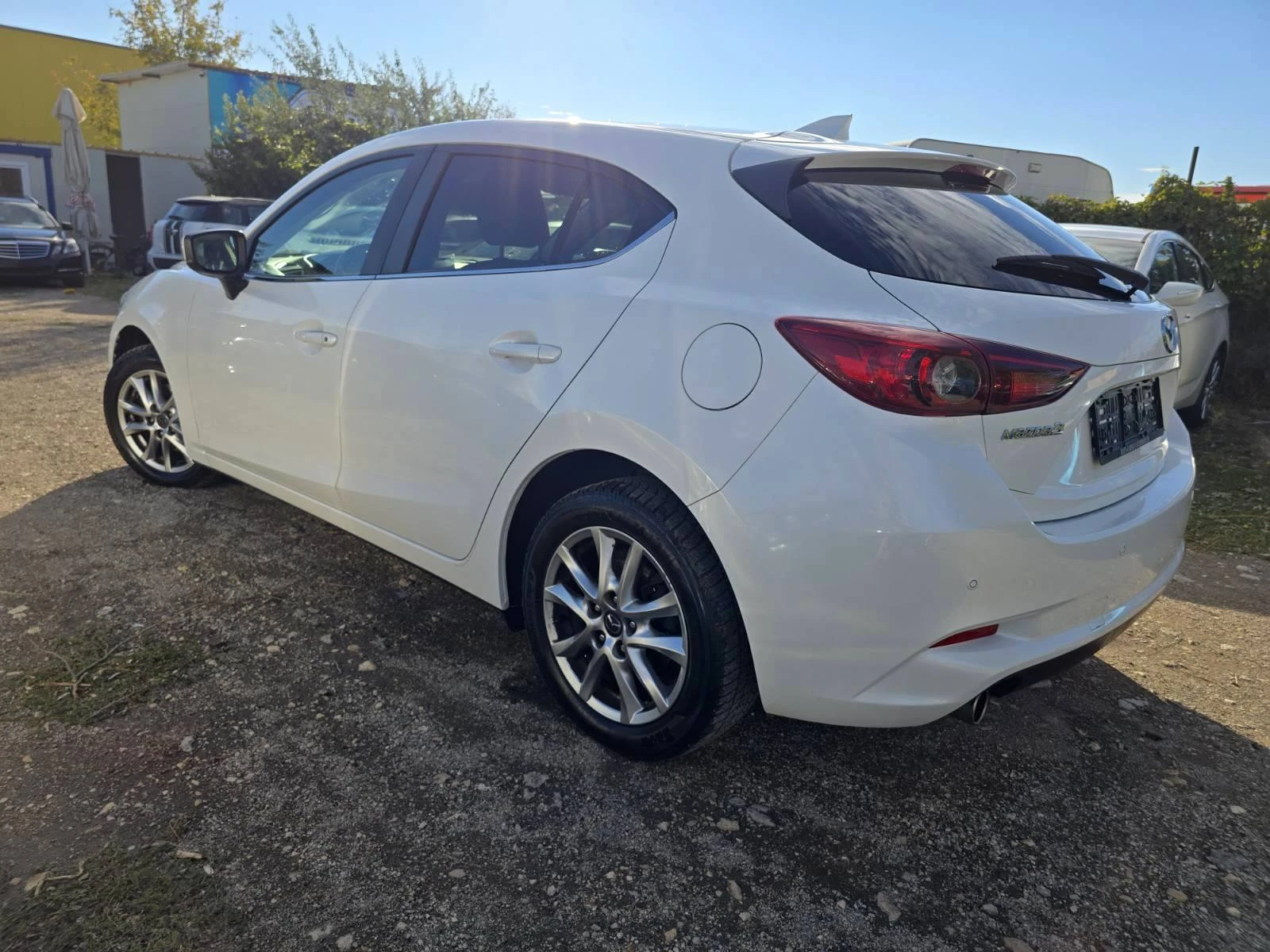 Mazda 3 УНИКАТ/ФУЛ ЕКСТРИ/2.0i/SKYACTIV, снимка 7 - Автомобили и джипове - 55802150
