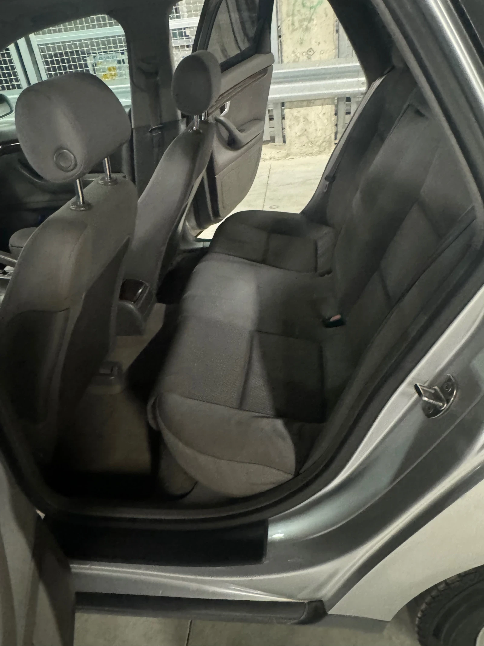 Audi A4 Audi A4 1.9TDI - 131k.s. , снимка 11 - Автомобили и джипове - 55922325