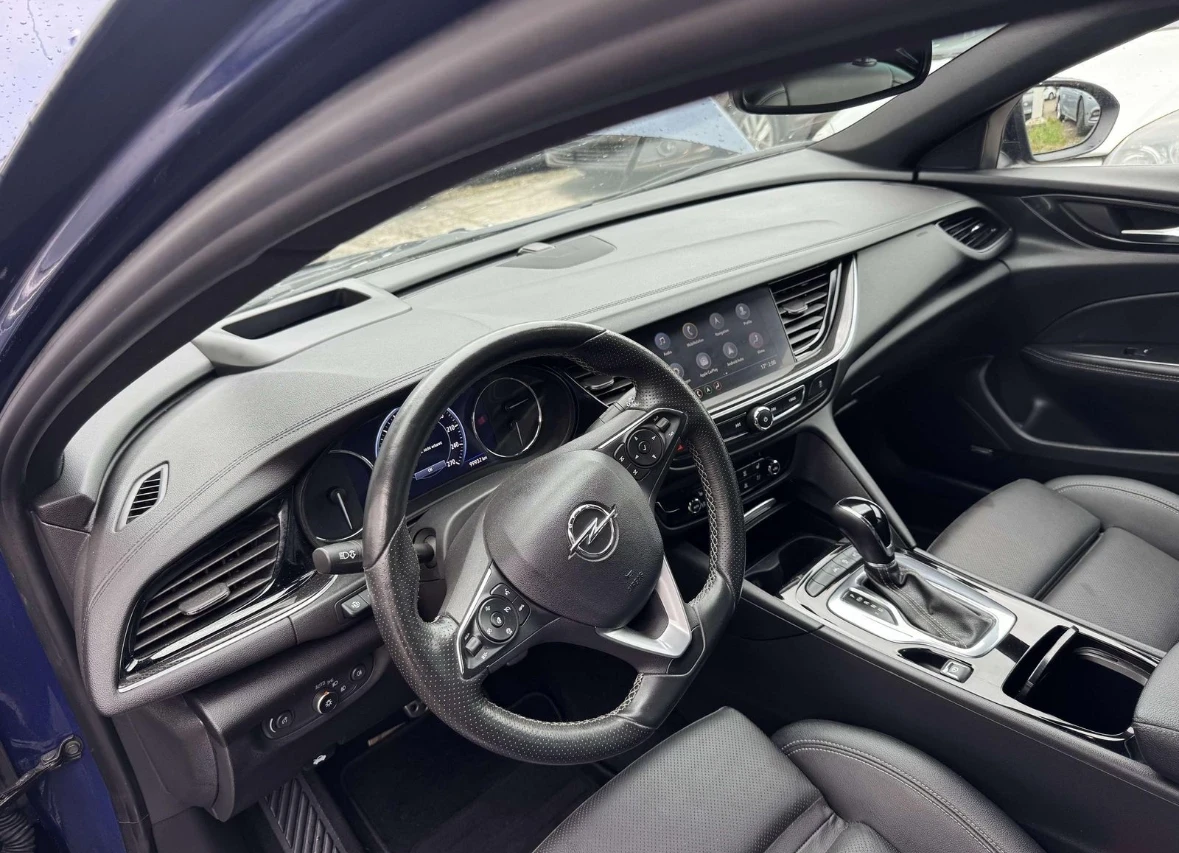 Opel Insignia 2.0 CDTI F20DVH, снимка 12 - Автомобили и джипове - 56620486