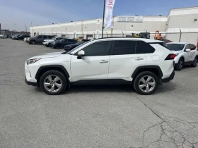 Toyota Rav4 HYBRID LIMITED AWD PANO ПОДГРЕВ ВОЛАН ОБДУХВАНЕ, снимка 3