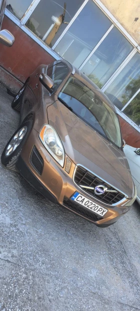 Volvo XC60 2.4 TDI, снимка 3