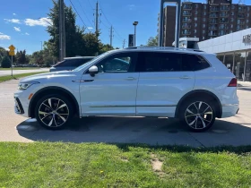 VW Tiguan Highline R Line  CARFAX, снимка 2