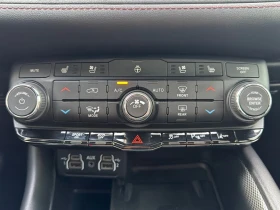 Dodge Durango R/T* AWD* ПОДГРЕВ* ОБДУХ* КАМЕРА* ДИСТРОНИК* , снимка 13