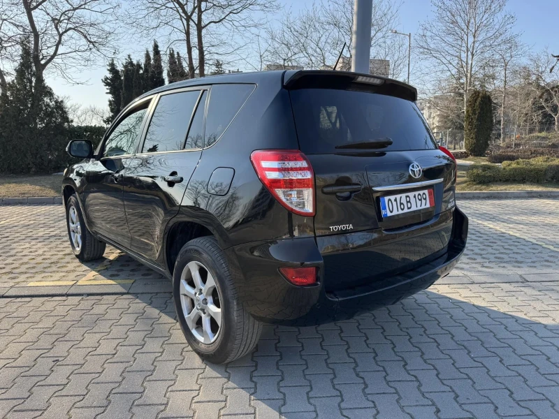 Toyota Rav4 2.0iАвтомат 4х4, снимка 4 - Автомобили и джипове - 49286202