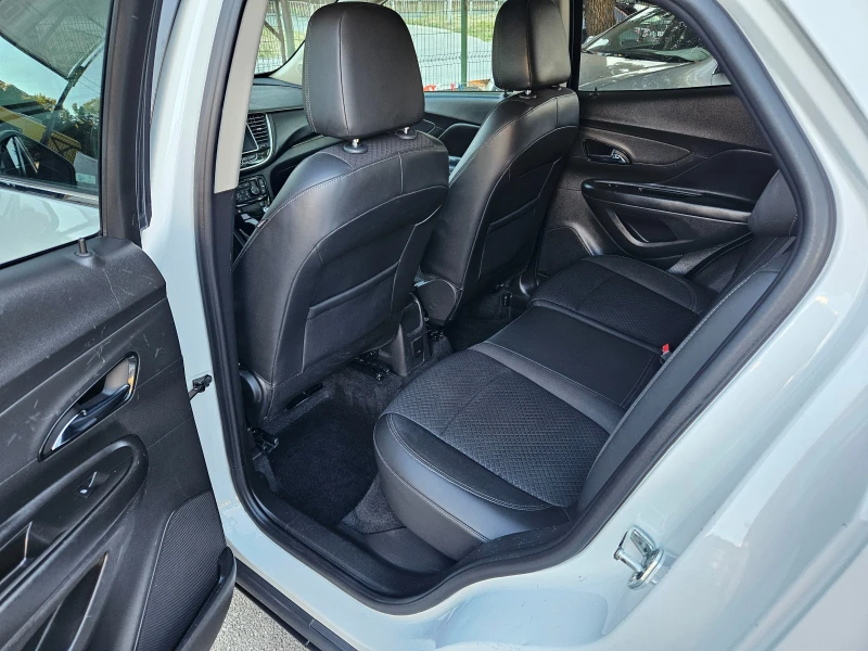 Opel Mokka 1.6 136kc Full, снимка 8 - Автомобили и джипове - 52428236