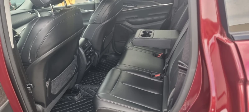 Jeep Grand cherokee WL 3.6 V6, снимка 9 - Автомобили и джипове - 51871336