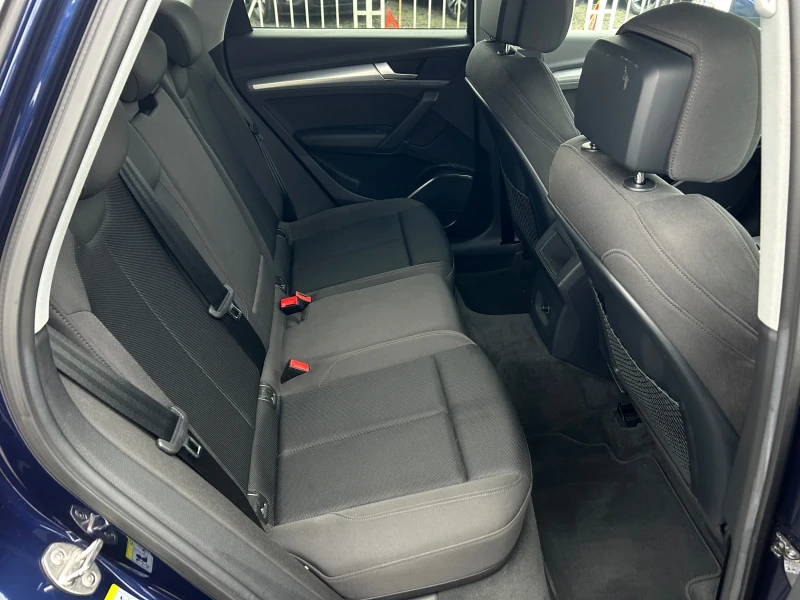 Audi Q5 2.0 - 190 / QUATTRO / ДИСТРОНИК / МАСАЖ /360КАМЕРА, снимка 12 - Автомобили и джипове - 52868188