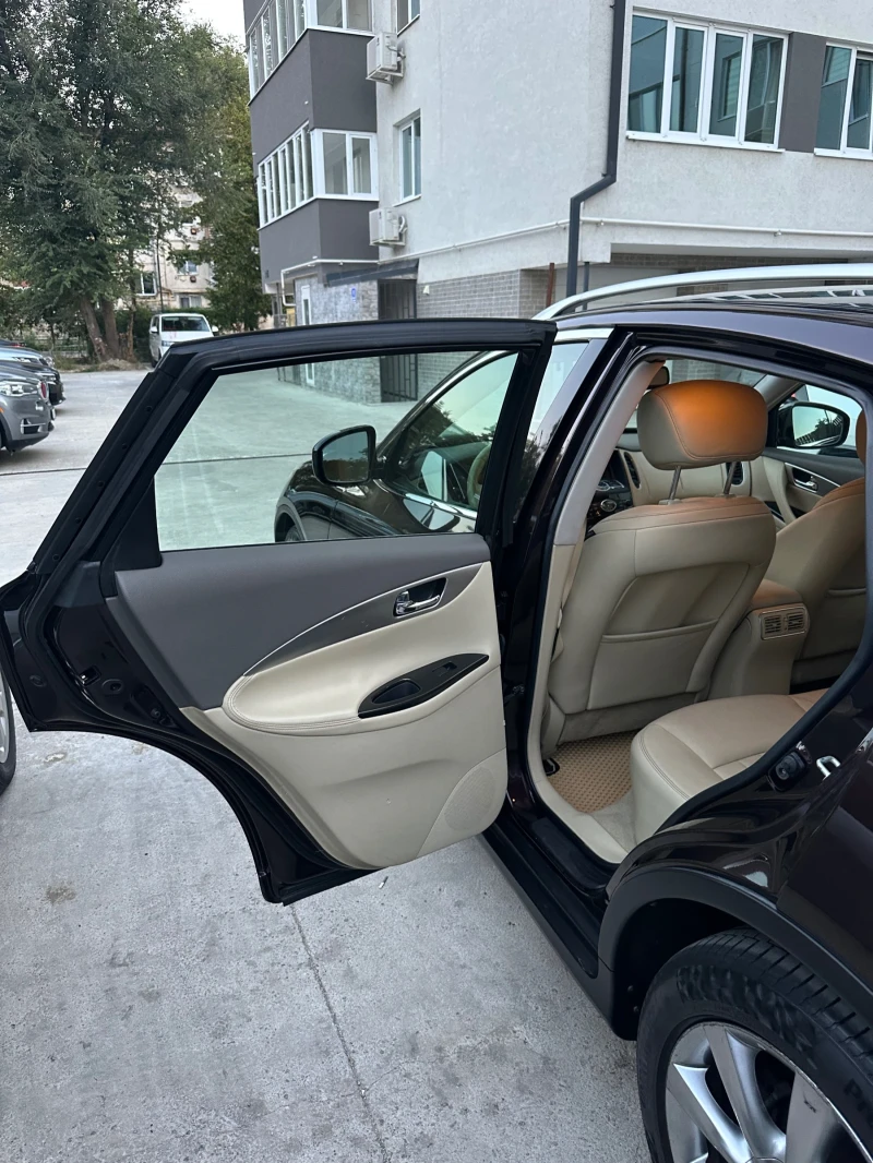 Infiniti Ex35 4x4, снимка 6 - Автомобили и джипове - 52882225
