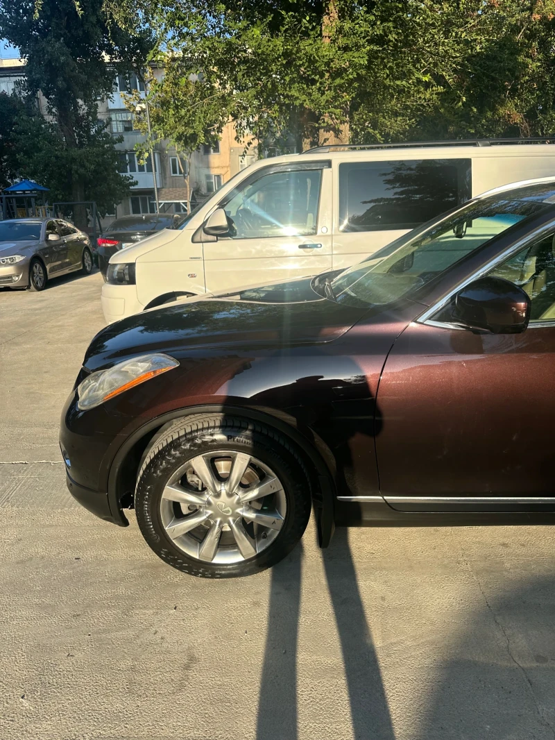 Infiniti Ex35 4x4, снимка 3 - Автомобили и джипове - 52882225