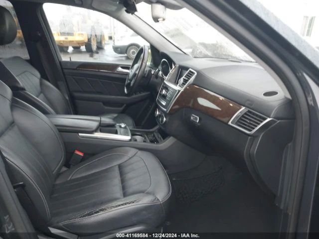 Mercedes-Benz GL 450 2015 MERCEDES-BENZ GL 450 4MATIC, снимка 10 - Автомобили и джипове - 48702373