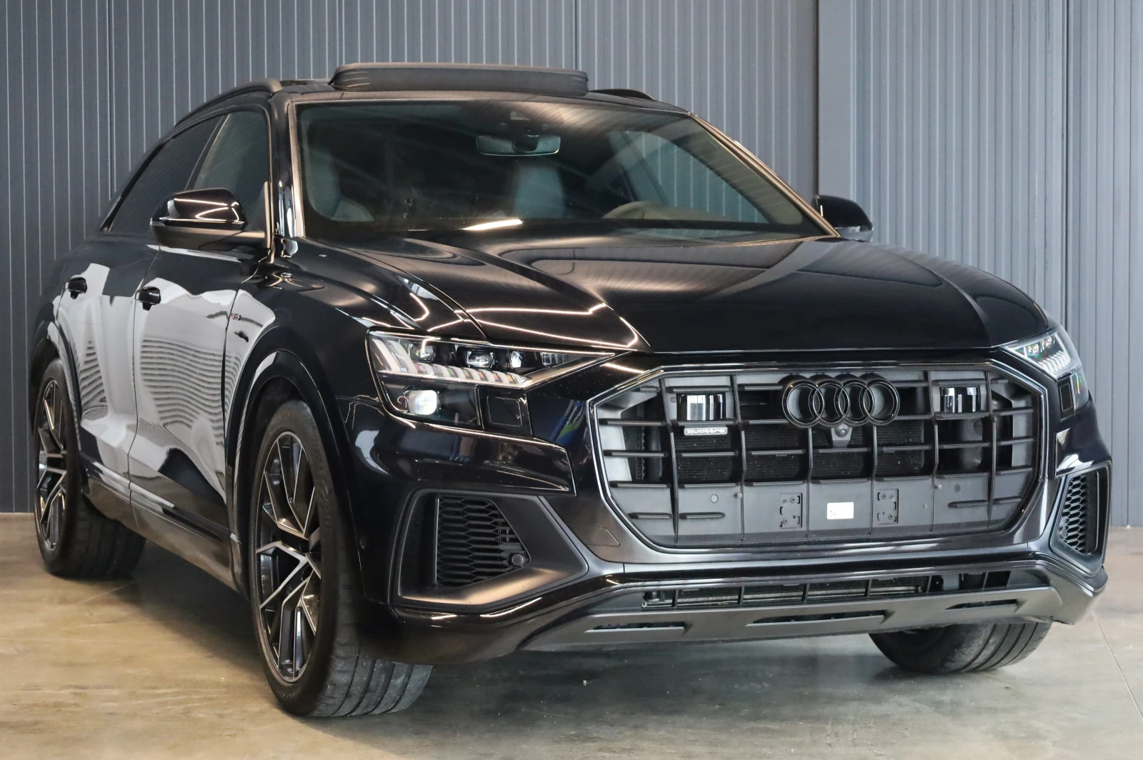 Audi Q8 3XS-LINE* RS* HD MATRIX LIGHTS* PANO* 360* , снимка 1